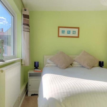 2 Mill Green Court Apartment Lyme Regis Exterior photo